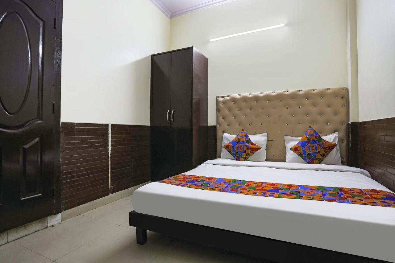 Fabhotel The Lazeez Ню Делхи Екстериор снимка
